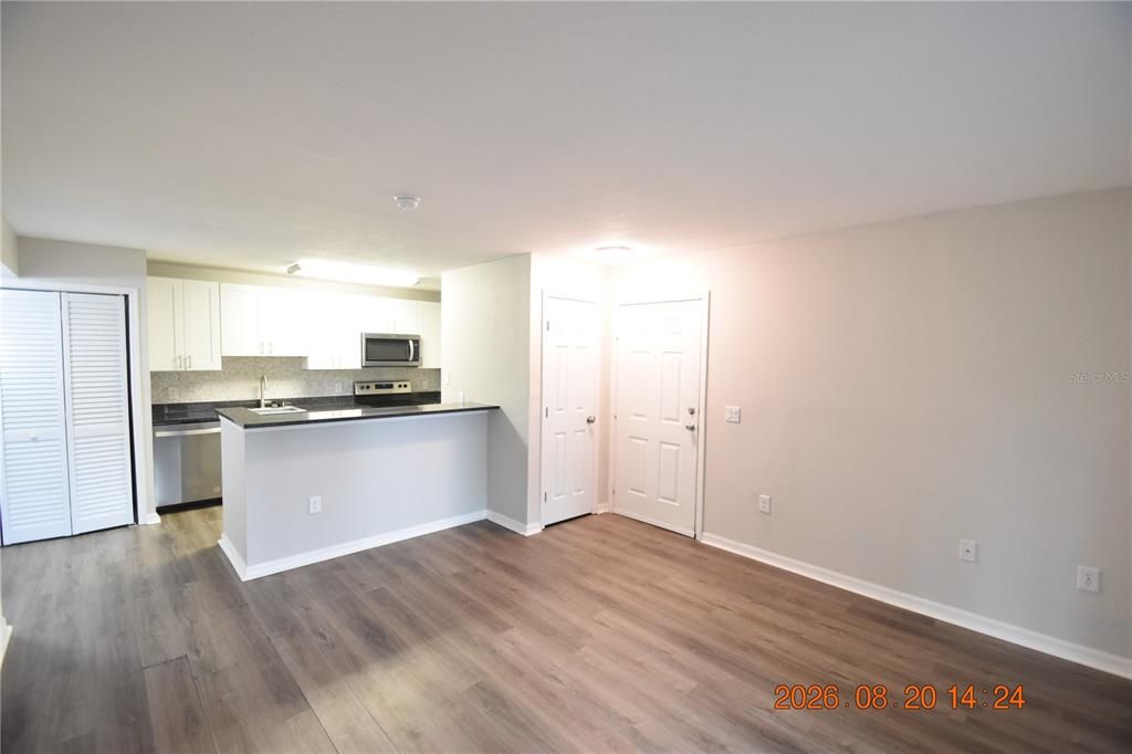 В аренду: $1,395 (1 спален, 1 ванн, 700 Квадратных фут)