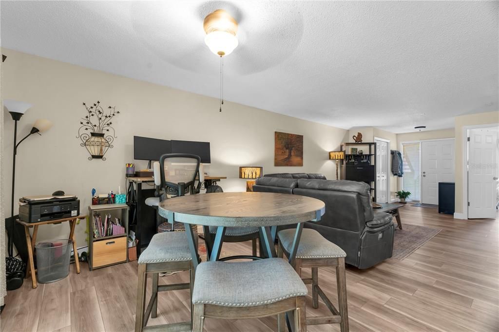 En Venta: $174,900 (1 camas, 1 baños, 1000 Pies cuadrados)