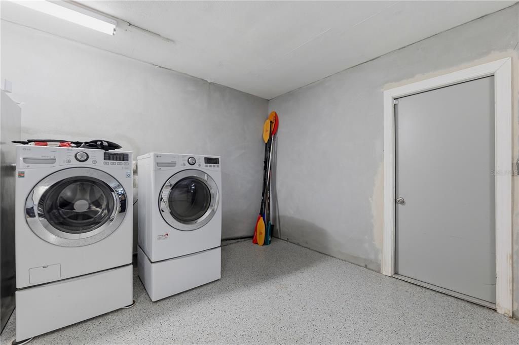 В аренду: $6,800 (3 спален, 2 ванн, 1439 Квадратных фут)