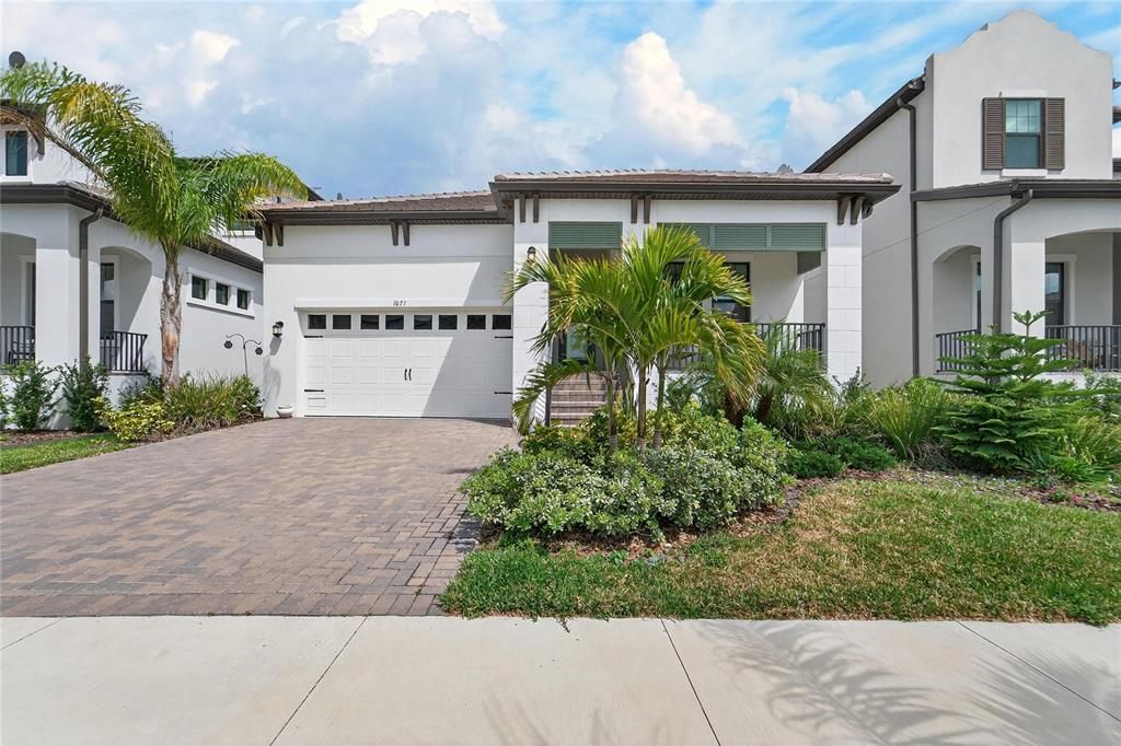 For Rent: $3,500 (3 beds, 2 baths, 1985 Square Feet)