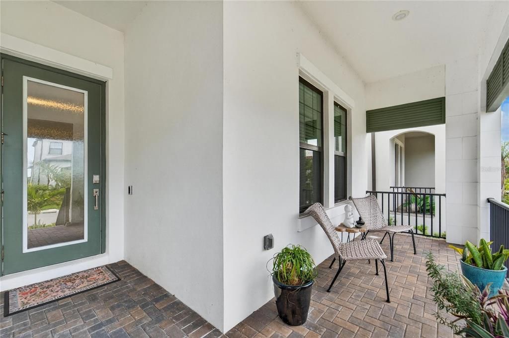 For Rent: $3,500 (3 beds, 2 baths, 1985 Square Feet)