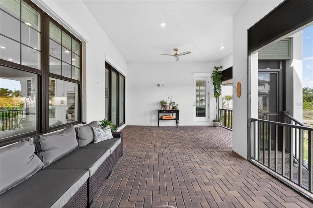 For Rent: $3,500 (3 beds, 2 baths, 1985 Square Feet)