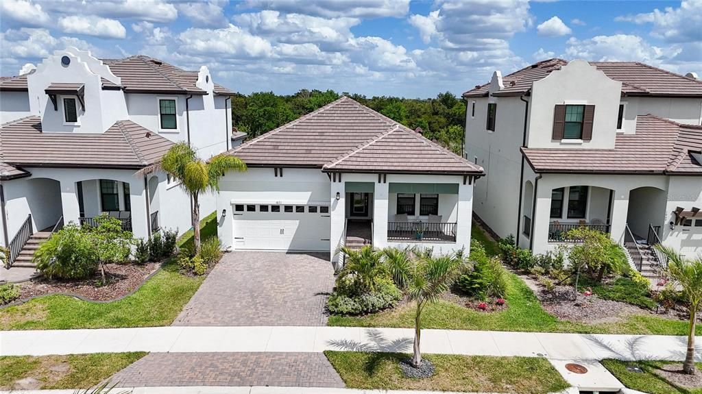 For Rent: $3,500 (3 beds, 2 baths, 1985 Square Feet)