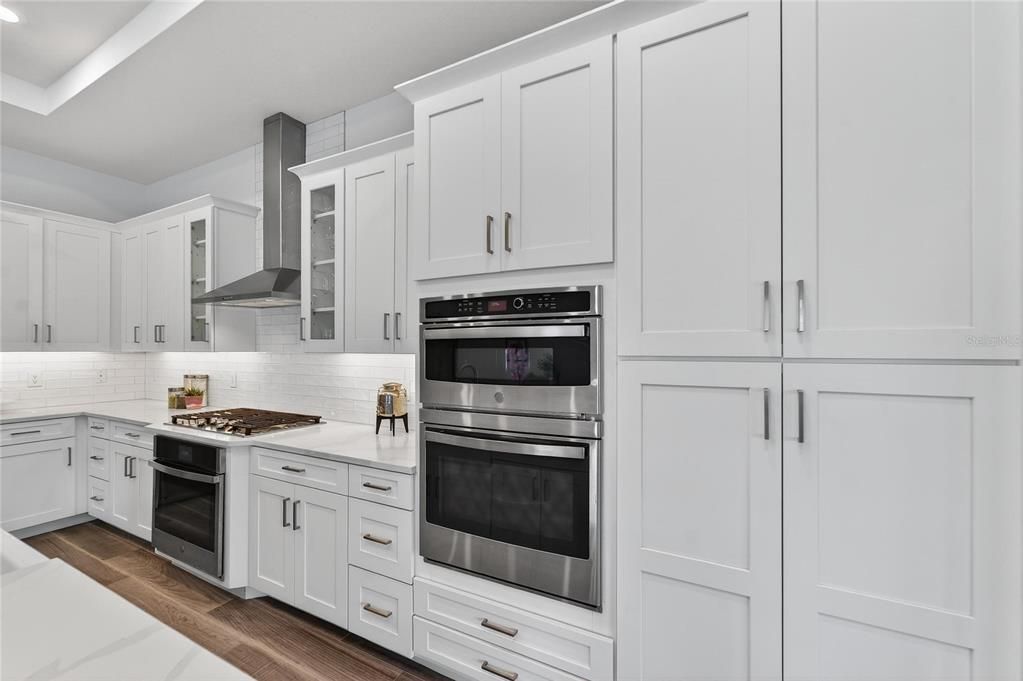 For Rent: $3,500 (3 beds, 2 baths, 1985 Square Feet)