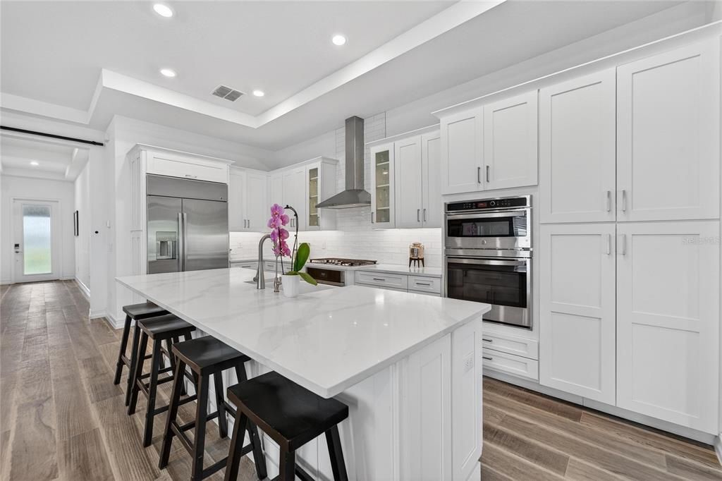 For Rent: $3,500 (3 beds, 2 baths, 1985 Square Feet)