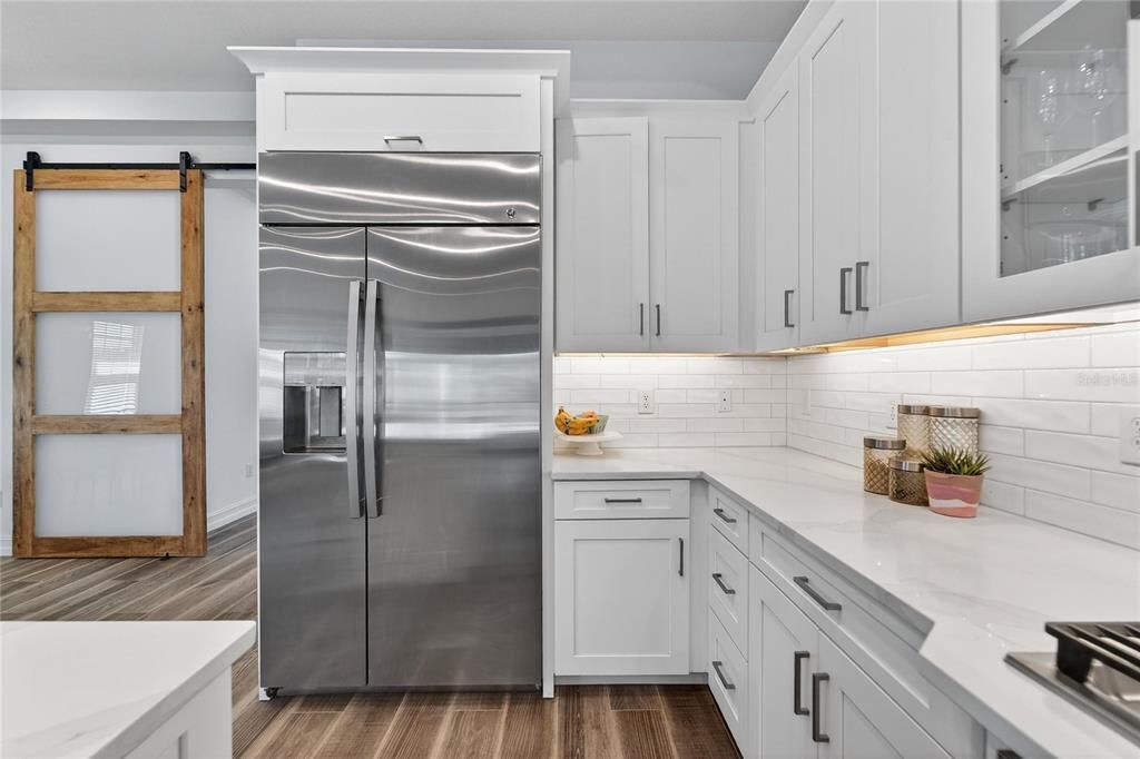 For Rent: $3,500 (3 beds, 2 baths, 1985 Square Feet)