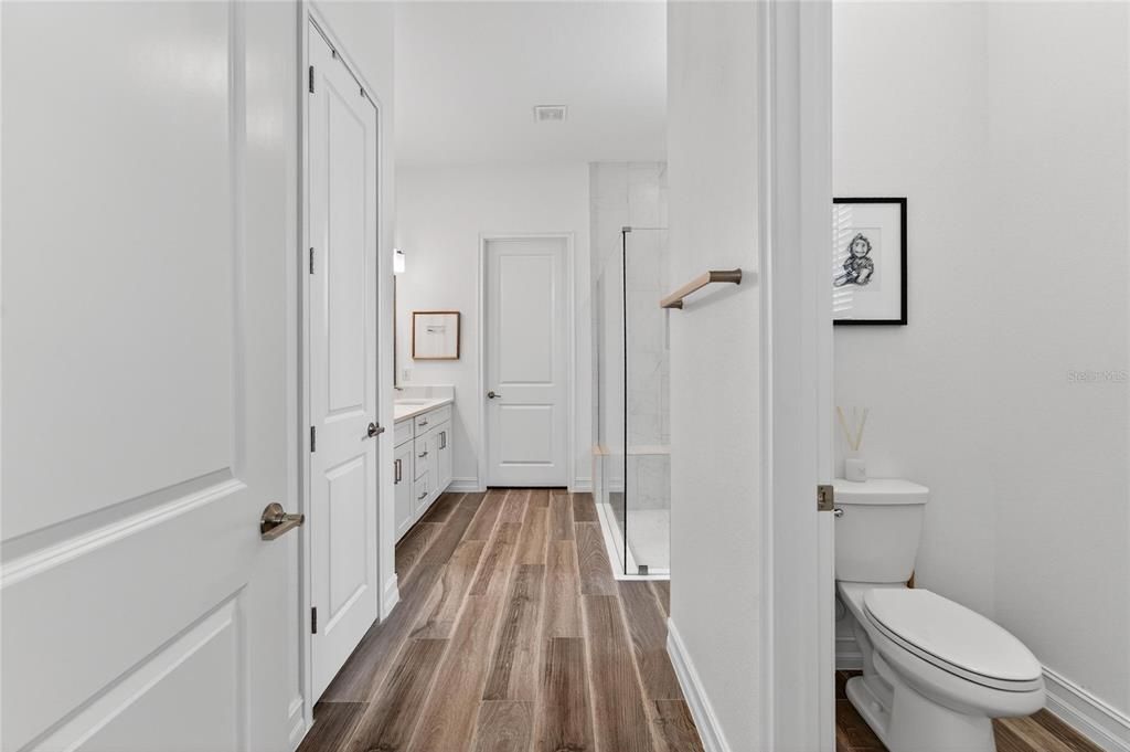 For Rent: $3,500 (3 beds, 2 baths, 1985 Square Feet)