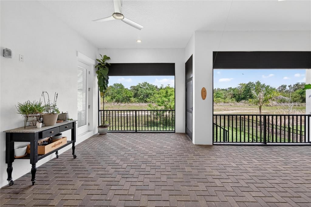 For Rent: $3,500 (3 beds, 2 baths, 1985 Square Feet)