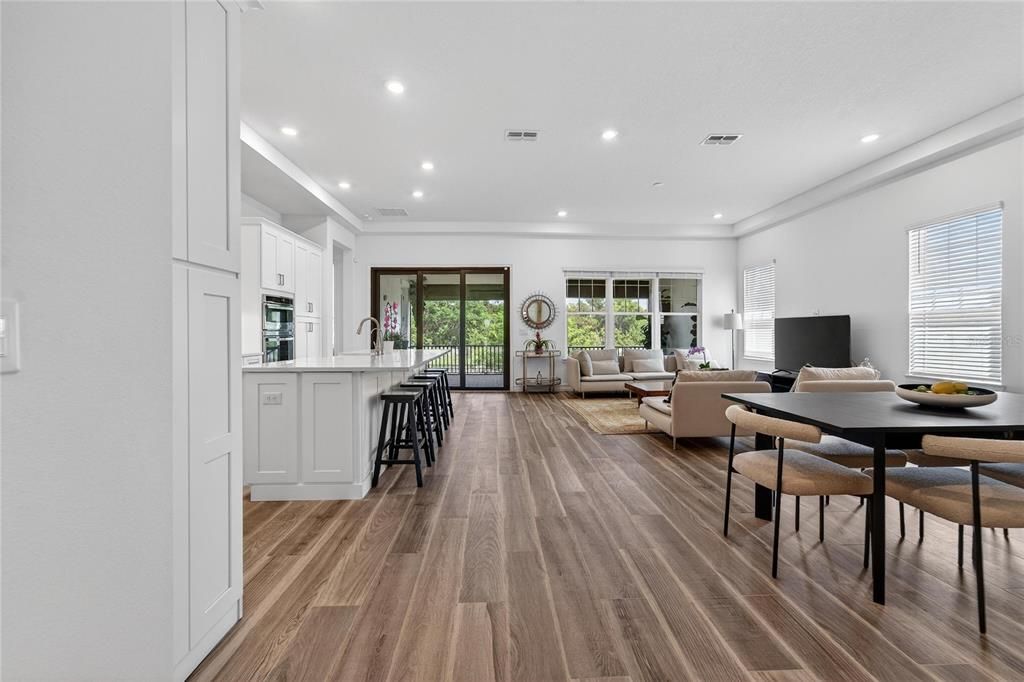 For Rent: $3,500 (3 beds, 2 baths, 1985 Square Feet)