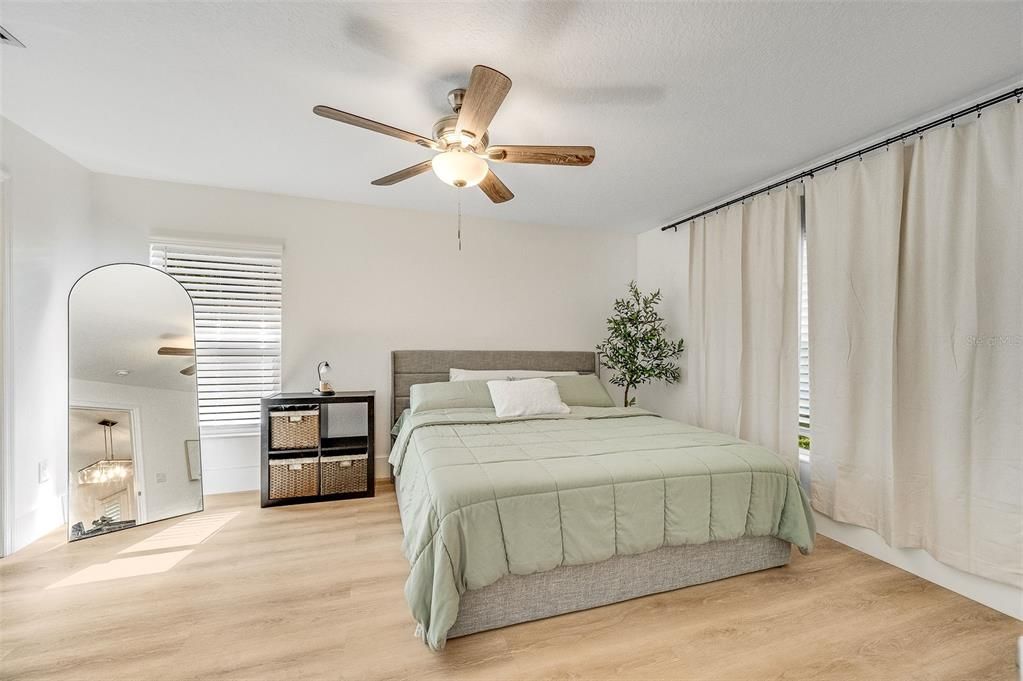 En Venta: $449,900 (4 camas, 2 baños, 1754 Pies cuadrados)