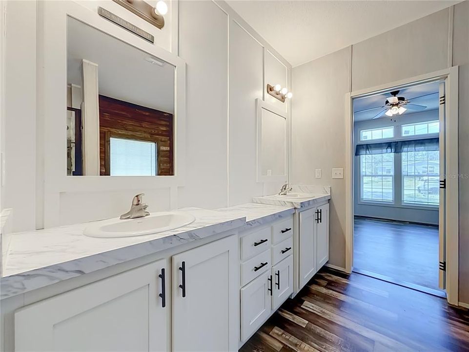En Venta: $229,999 (3 camas, 2 baños, 1456 Pies cuadrados)