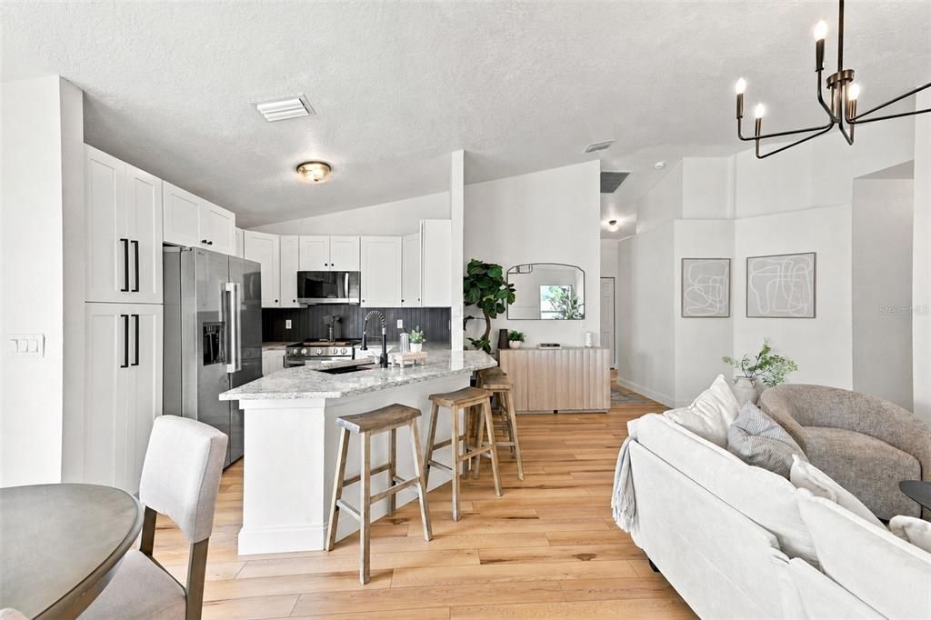 For Sale: $270,000 (3 beds, 2 baths, 1151 Square Feet)