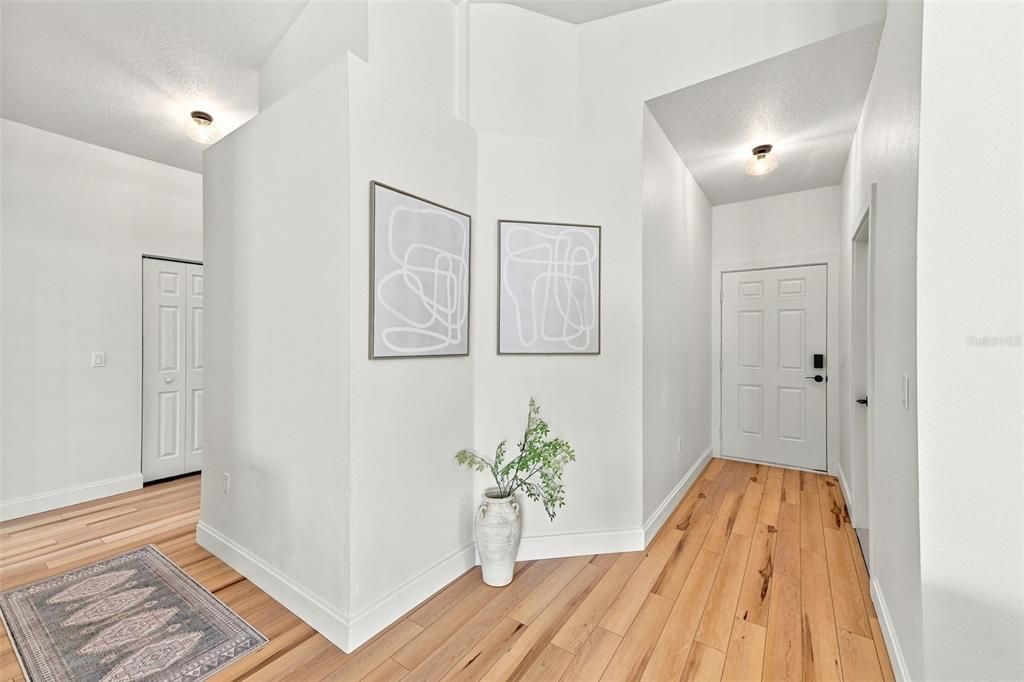 For Sale: $270,000 (3 beds, 2 baths, 1151 Square Feet)