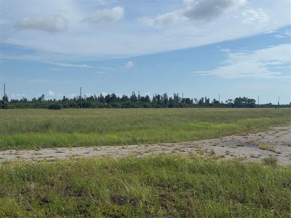 En Venta: $32,000 (0.22 acres)