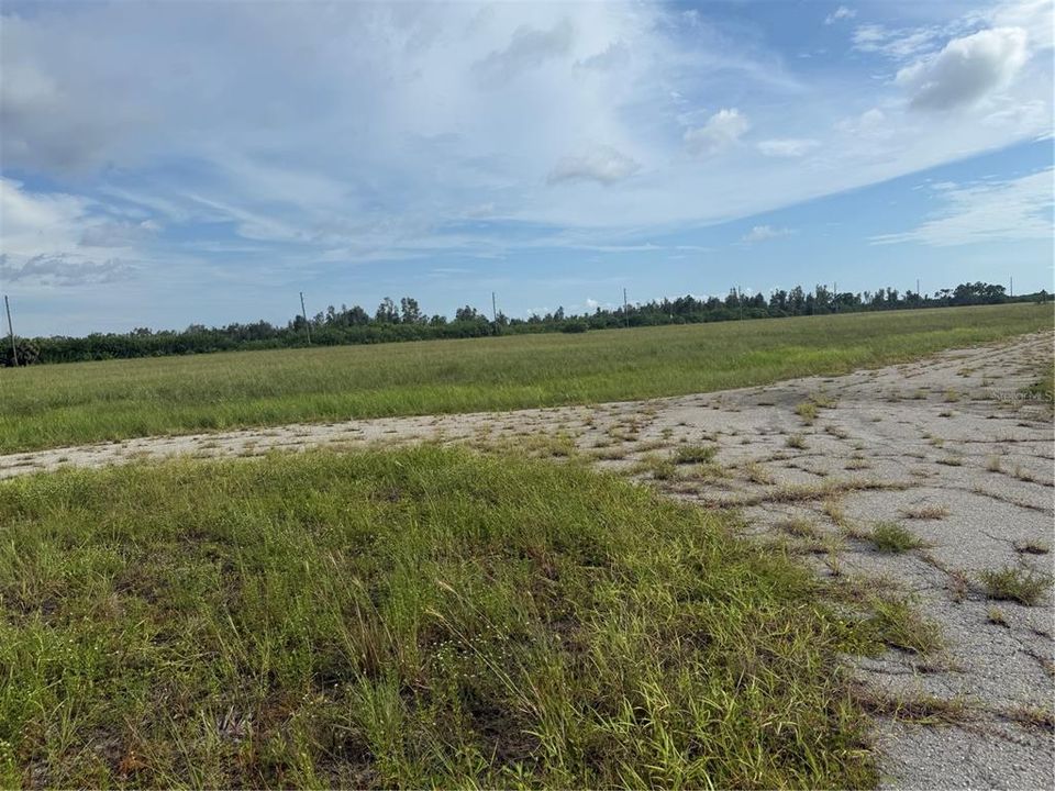 En Venta: $32,000 (0.22 acres)