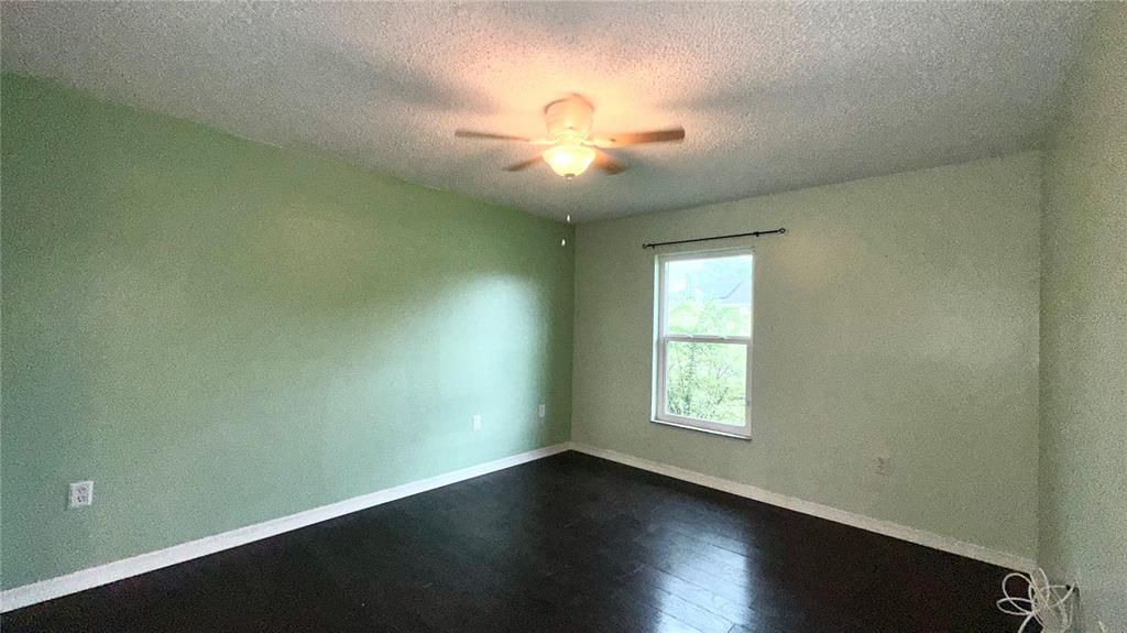 В аренду: $1,650 (2 спален, 2 ванн, 1118 Квадратных фут)