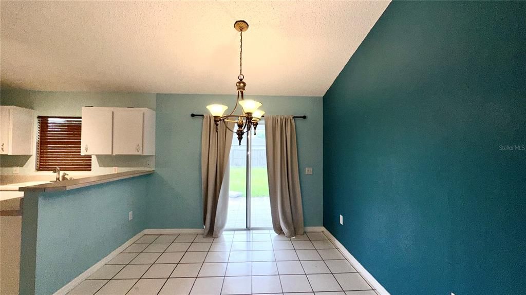 В аренду: $1,650 (2 спален, 2 ванн, 1118 Квадратных фут)