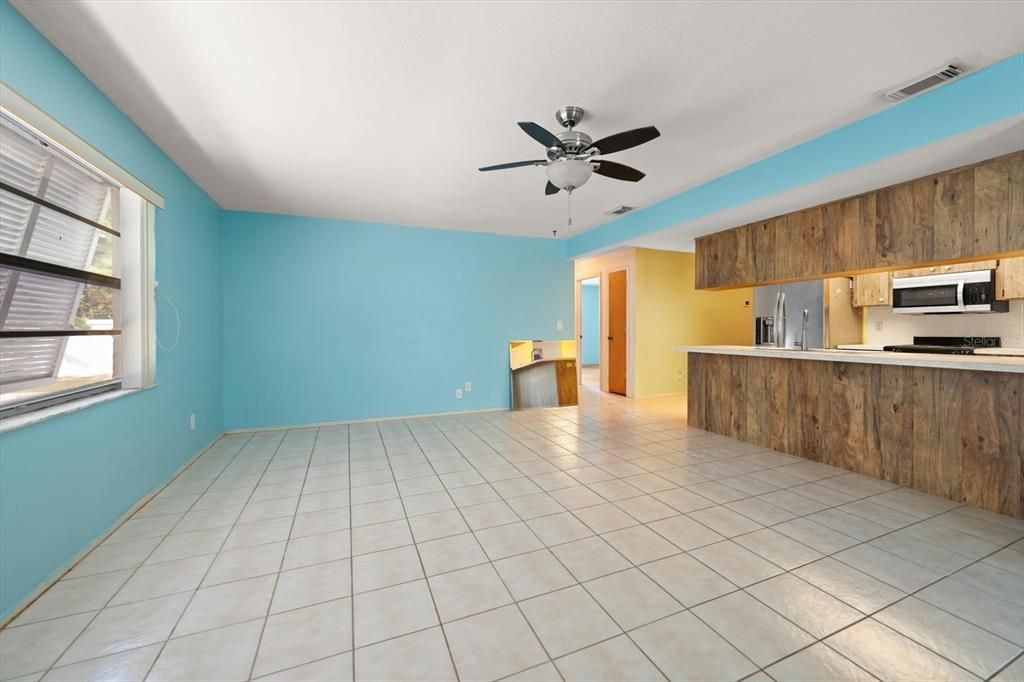 En Venta: $499,000 (3 camas, 2 baños, 1731 Pies cuadrados)