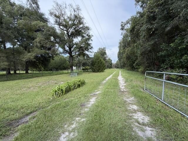 待售: $350,000 (19.49 acres)
