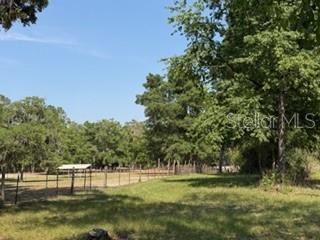 待售: $350,000 (19.49 acres)