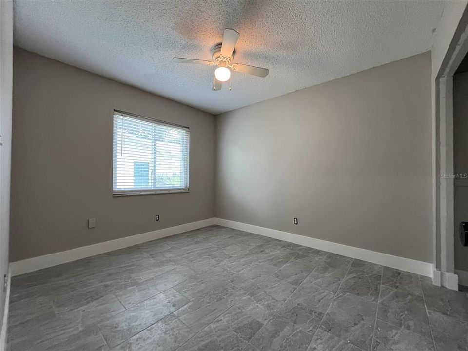 For Rent: $2,195 (3 beds, 2 baths, 1477 Square Feet)