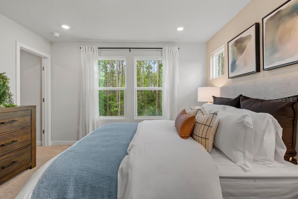 For Sale: $249,990 (3 beds, 2 baths, 1429 Square Feet)