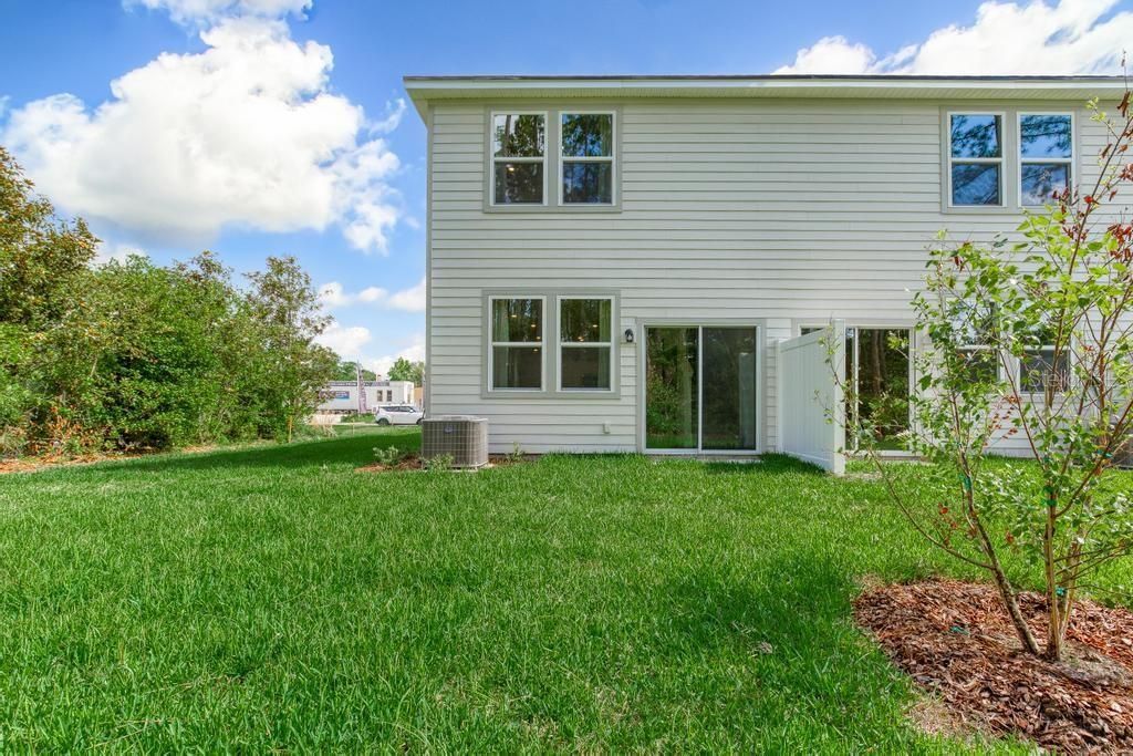 For Sale: $249,990 (3 beds, 2 baths, 1429 Square Feet)