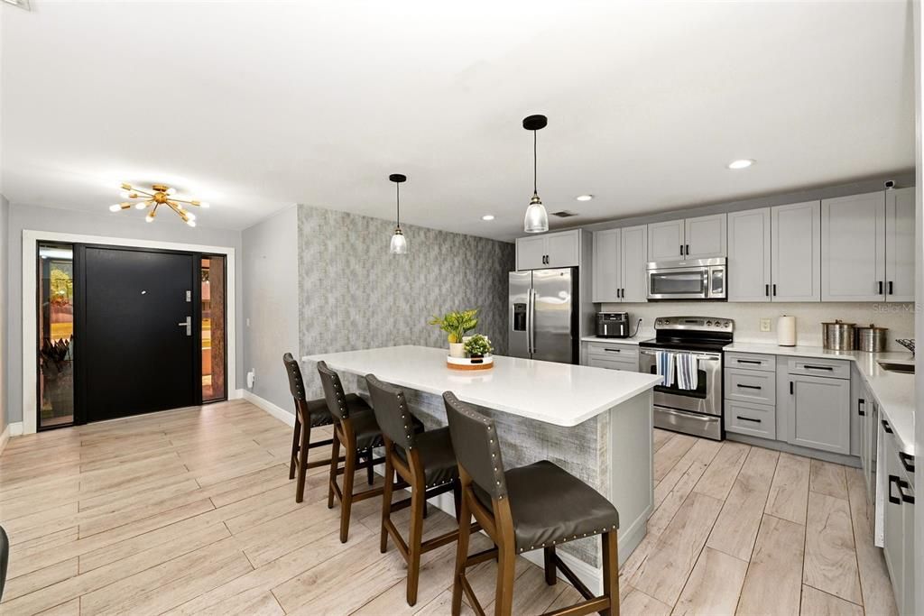 For Sale: $622,000 (4 beds, 2 baths, 1925 Square Feet)