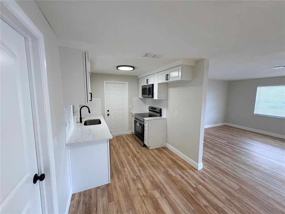En Venta: $224,900 (3 camas, 1 baños, 936 Pies cuadrados)