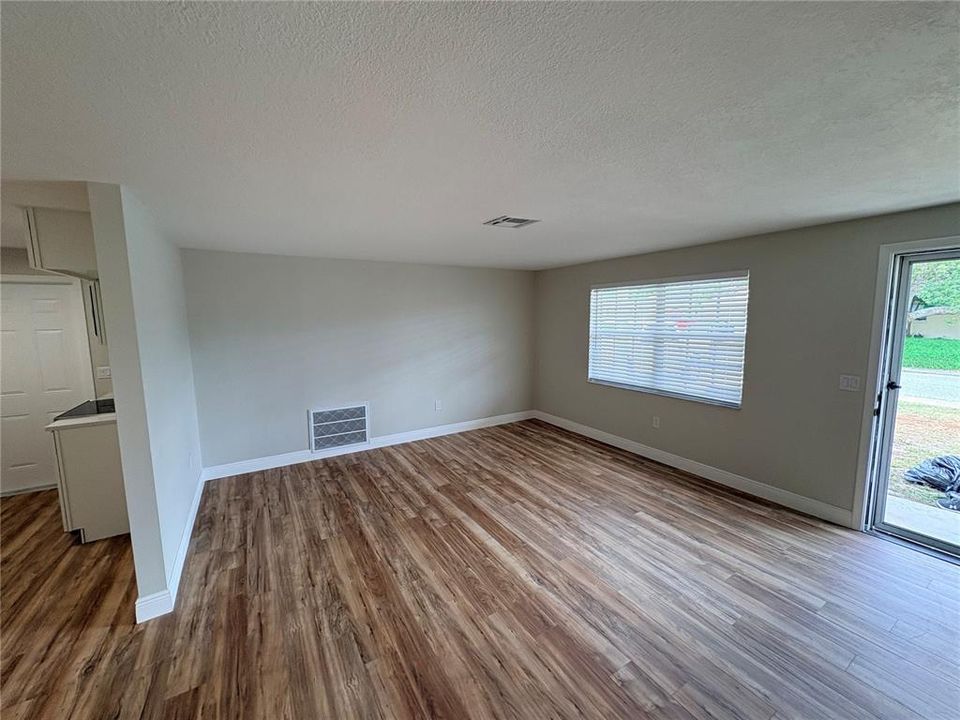 En Venta: $224,900 (3 camas, 1 baños, 936 Pies cuadrados)