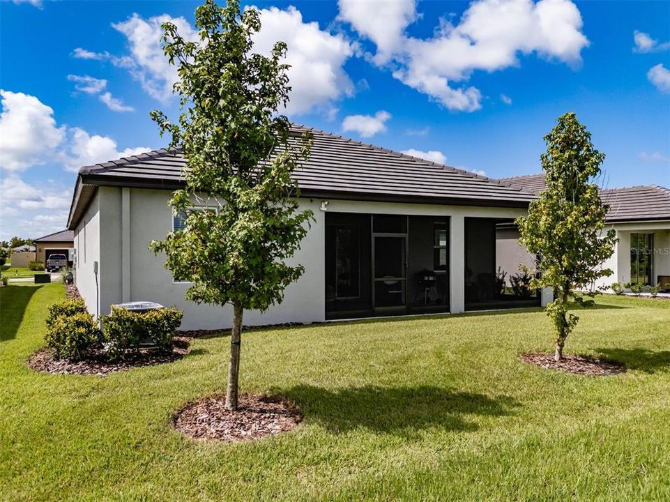 For Sale: $380,000 (2 beds, 2 baths, 1959 Square Feet)