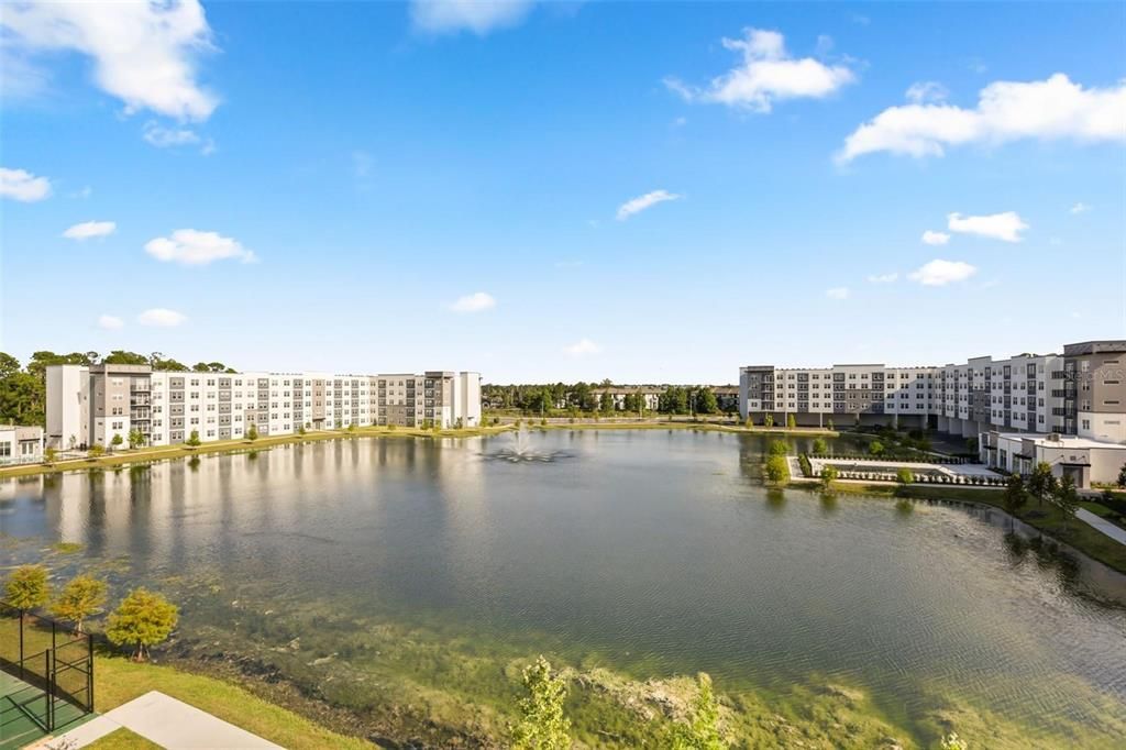 На продажу: $344,900 (3 спален, 2 ванн, 1215 Квадратных фут)