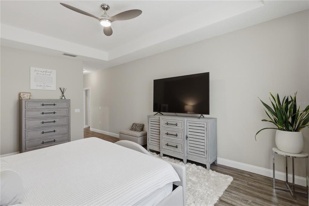 En Venta: $349,900 (3 camas, 2 baños, 1862 Pies cuadrados)