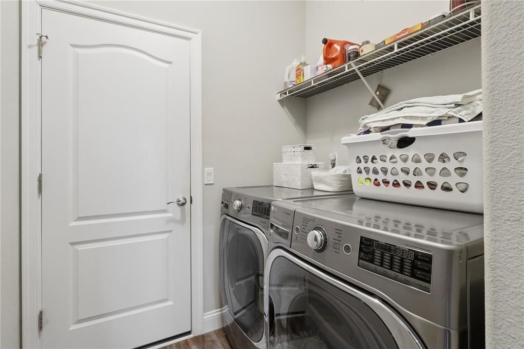 En Venta: $349,900 (3 camas, 2 baños, 1862 Pies cuadrados)