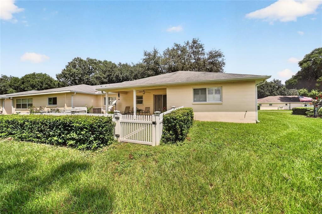 For Sale: $199,990 (3 beds, 2 baths, 1728 Square Feet)