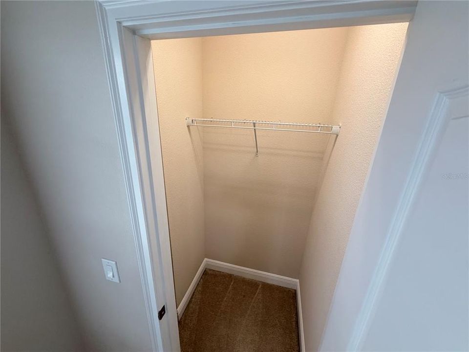 En Venta: $495,000 (3 camas, 2 baños, 1936 Pies cuadrados)