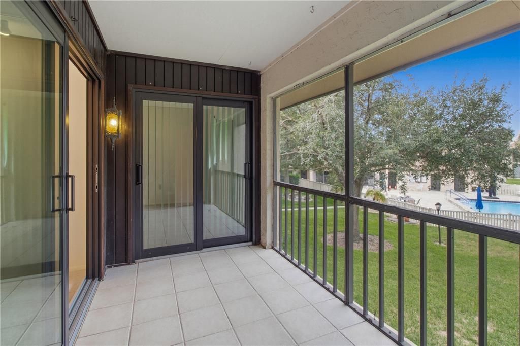 For Sale: $189,000 (2 beds, 2 baths, 1013 Square Feet)