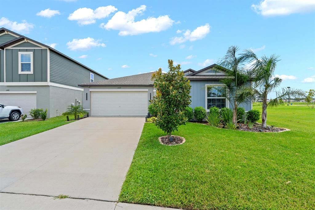 For Sale: $398,000 (4 beds, 2 baths, 1939 Square Feet)