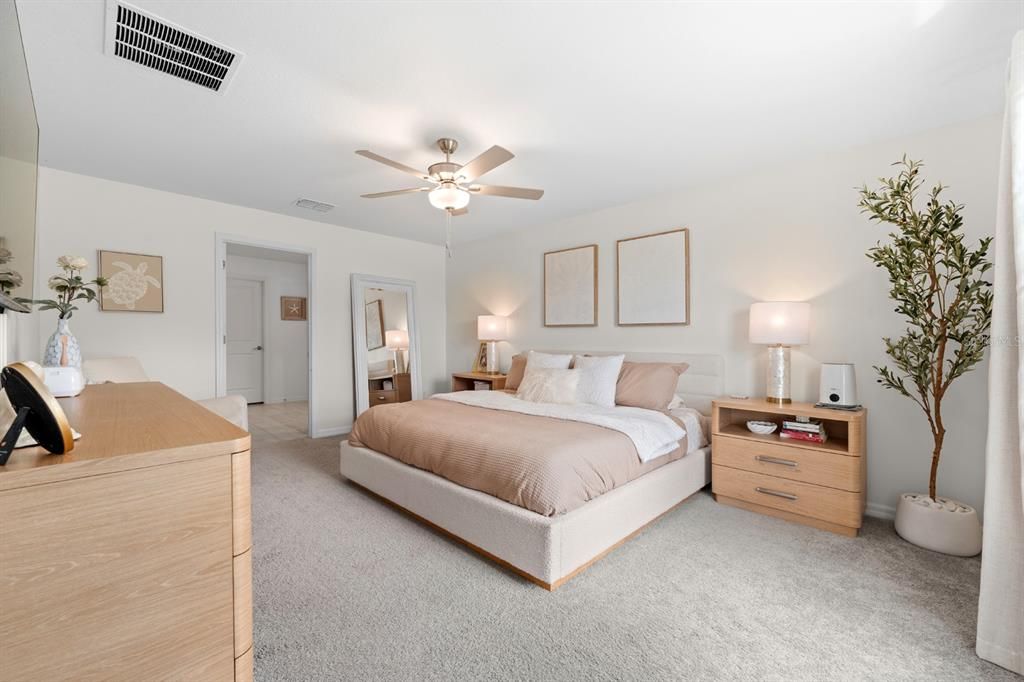 For Sale: $398,000 (4 beds, 2 baths, 1939 Square Feet)