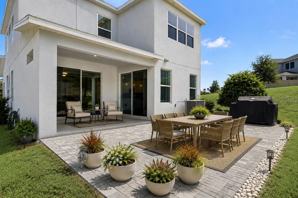 En Venta: $518,000 (4 camas, 2 baños, 2470 Pies cuadrados)