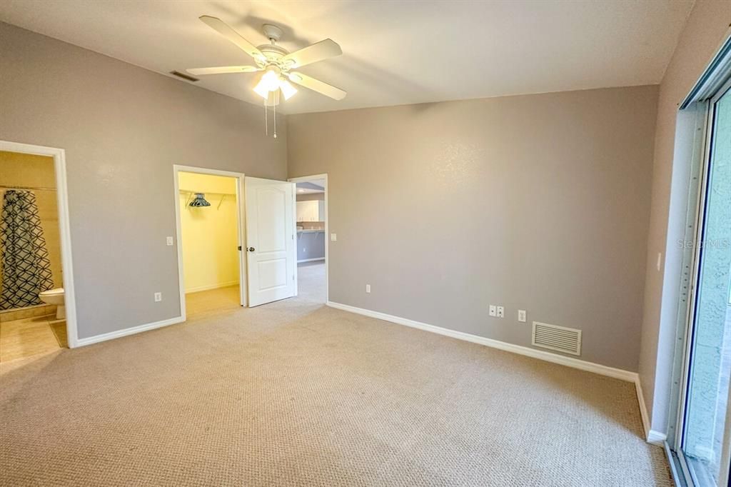 For Rent: $1,500 (2 beds, 2 baths, 1230 Square Feet)