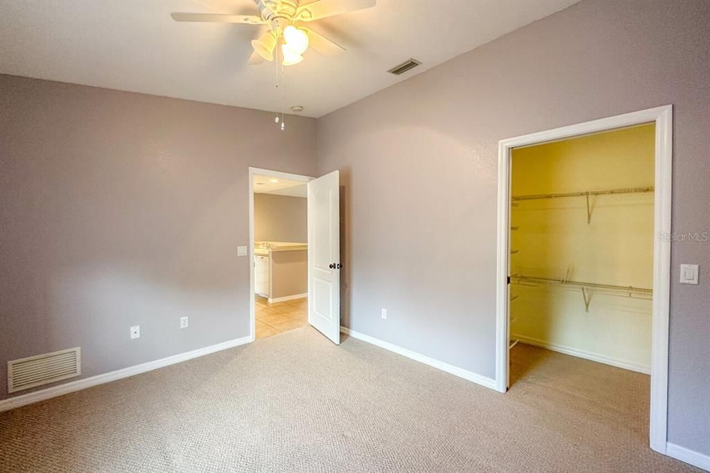 For Rent: $1,500 (2 beds, 2 baths, 1230 Square Feet)