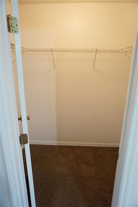 For Sale: $244,900 (3 beds, 2 baths, 1280 Square Feet)