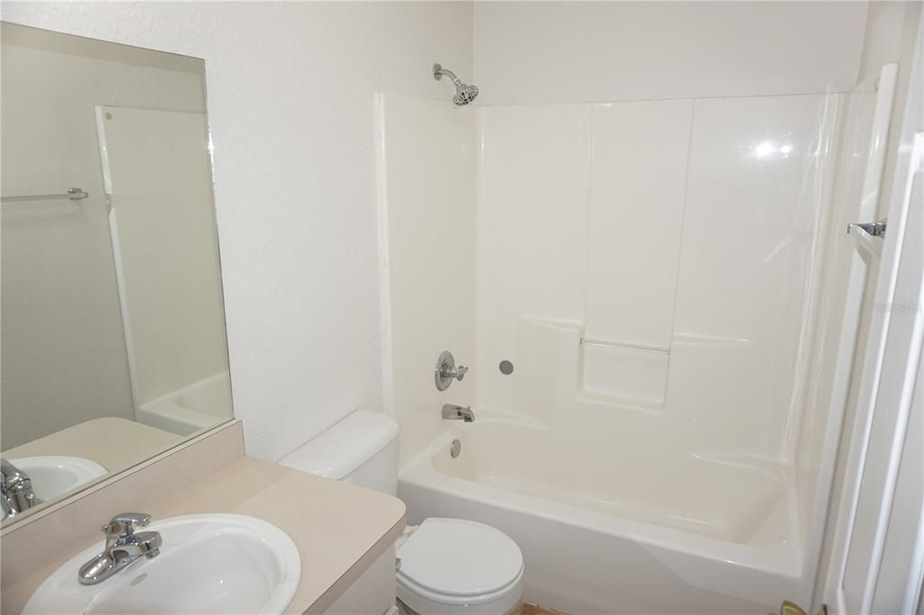 For Sale: $244,900 (3 beds, 2 baths, 1280 Square Feet)