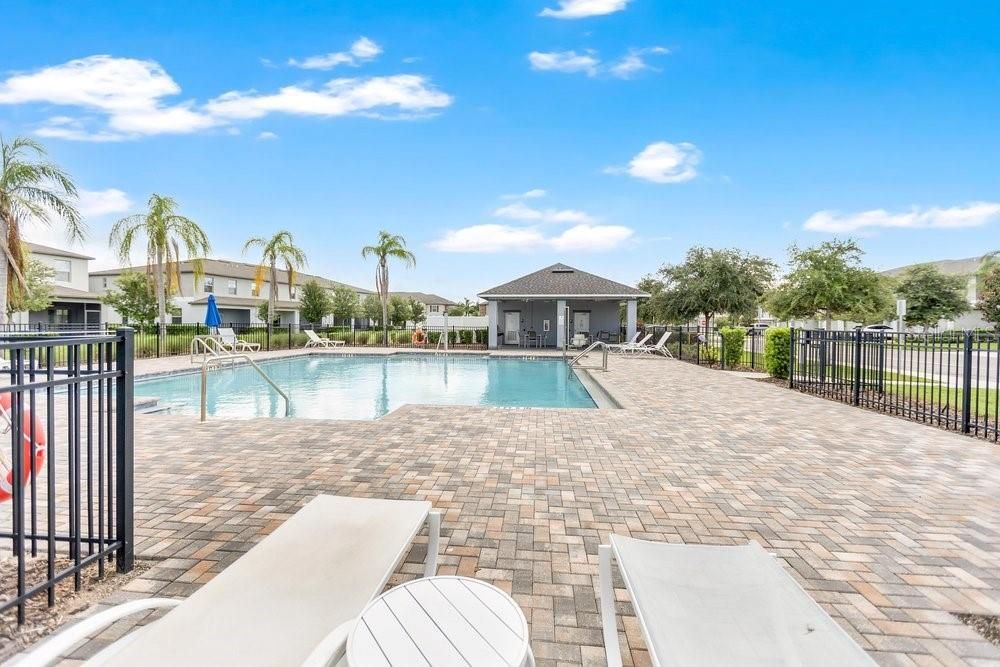 待售: $239,900 (3 贝兹, 2 浴室, 1663 平方英尺)