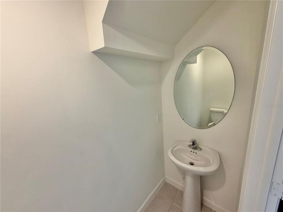 For Rent: $3,350 (3 beds, 2 baths, 1442 Square Feet)