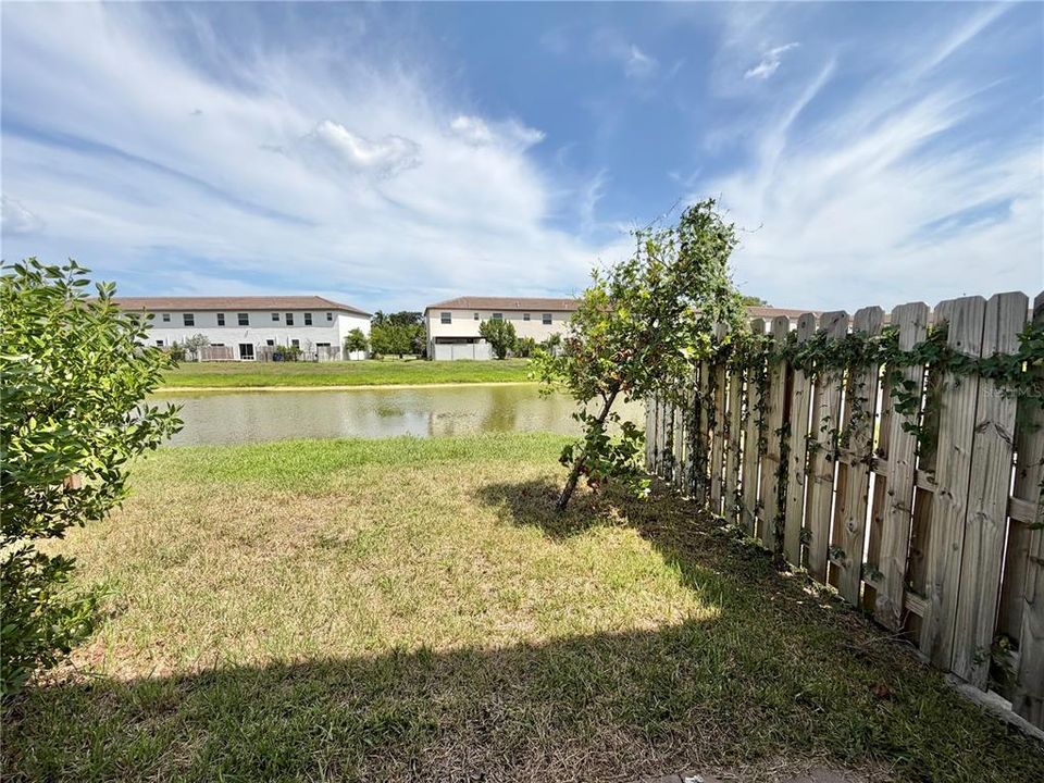 For Rent: $3,350 (3 beds, 2 baths, 1442 Square Feet)