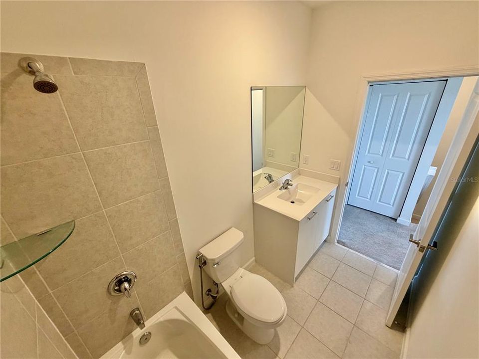 For Rent: $3,350 (3 beds, 2 baths, 1442 Square Feet)