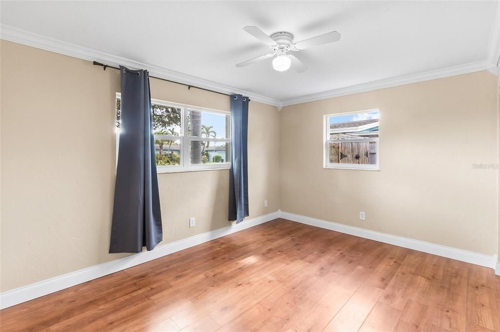 En Venta: $495,000 (3 camas, 2 baños, 1850 Pies cuadrados)