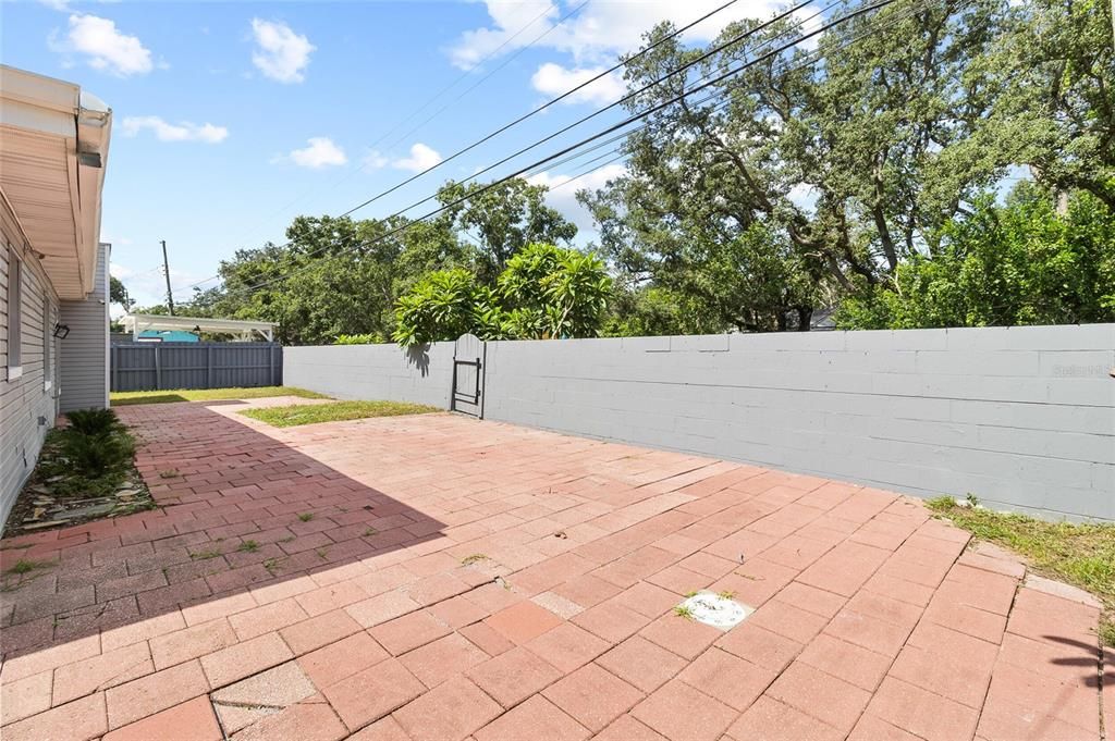 En Venta: $495,000 (3 camas, 2 baños, 1850 Pies cuadrados)